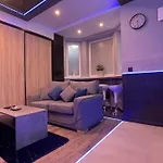 Tgha Luxury In * آثلون