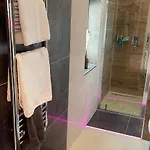 Tgha Luxury In شقة آثلون