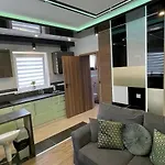 Tgha Luxury In آثلون
