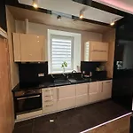 Tgha Luxury In آثلون