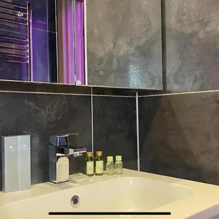 #1 Tgha Luxury In Apartment Athlone