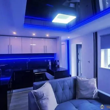 Tgha Luxury In 애슬론