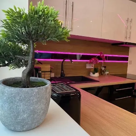 Apartament Tgha Luxury In *