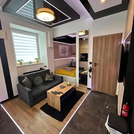 Tgha Luxury In 애슬론