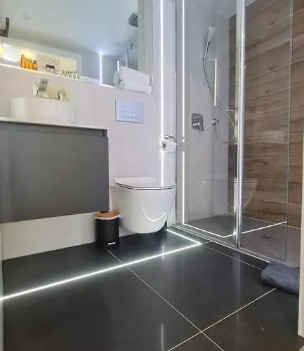 Tgha Luxury In Athlone